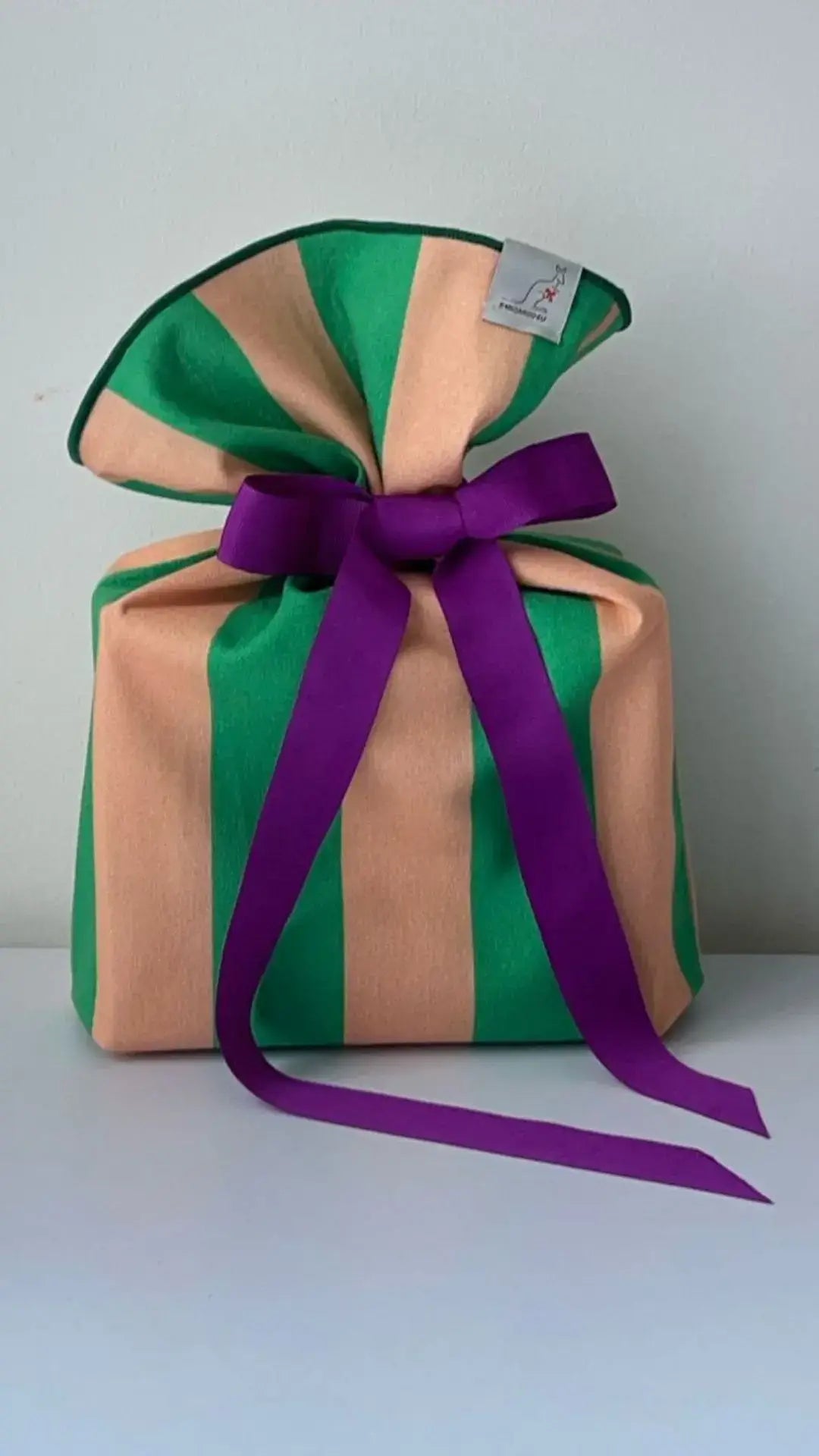 Geschenkbeutel gestreift mit lila Schleife - alles high Quality Textilien,